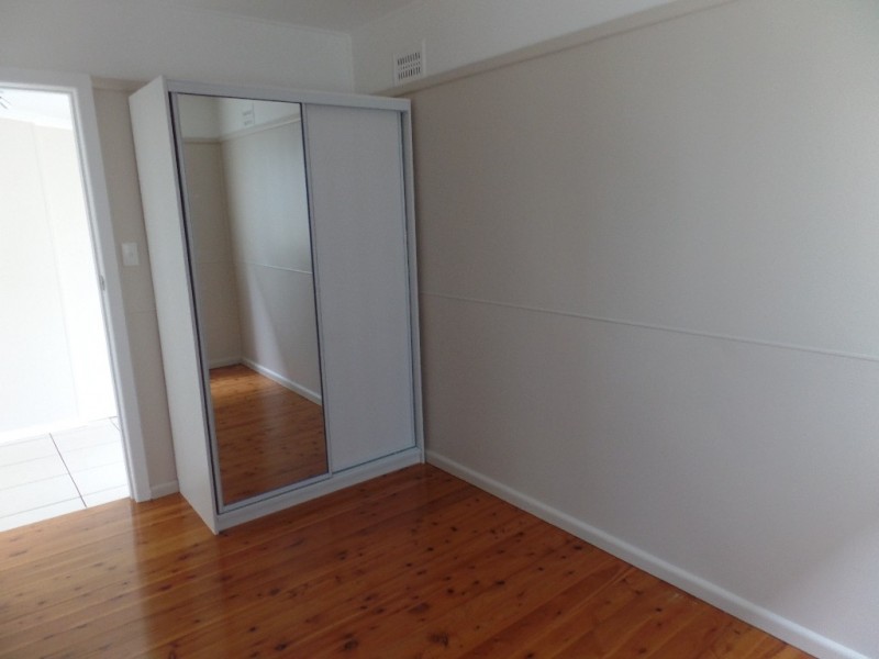 7 William Avenue, Warilla NSW 2528