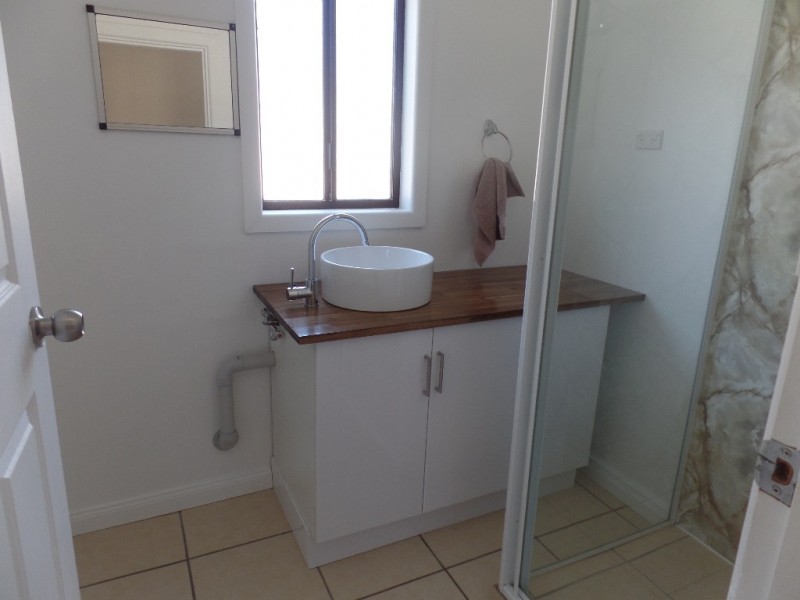 7 William Avenue, Warilla NSW 2528