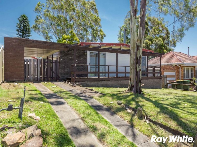 18 Coolabah Road, Dapto NSW 2530