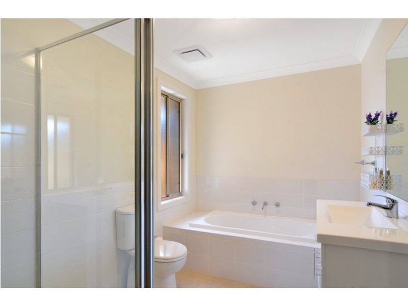 51 Churchill Circuit, Barrack Heights NSW 2528