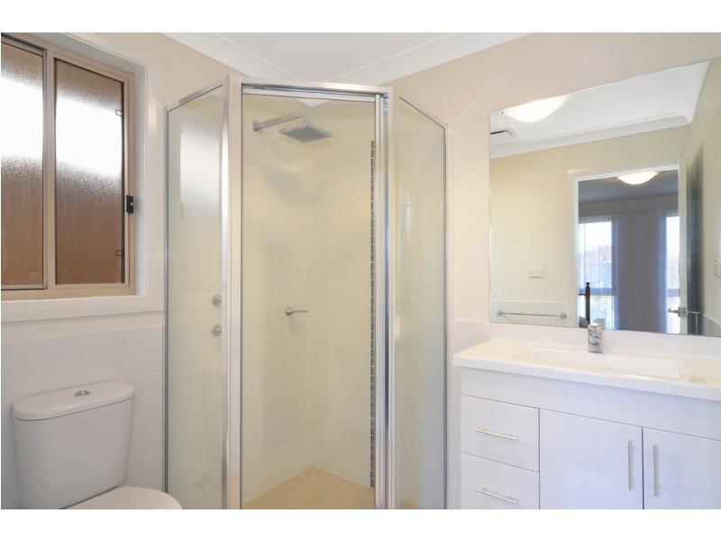 51 Churchill Circuit, Barrack Heights NSW 2528