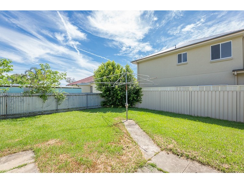 12 Carinmoney Avenue, Warilla NSW 2528