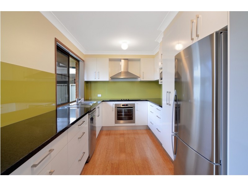 13B Kruger Avenue, Windang NSW 2528