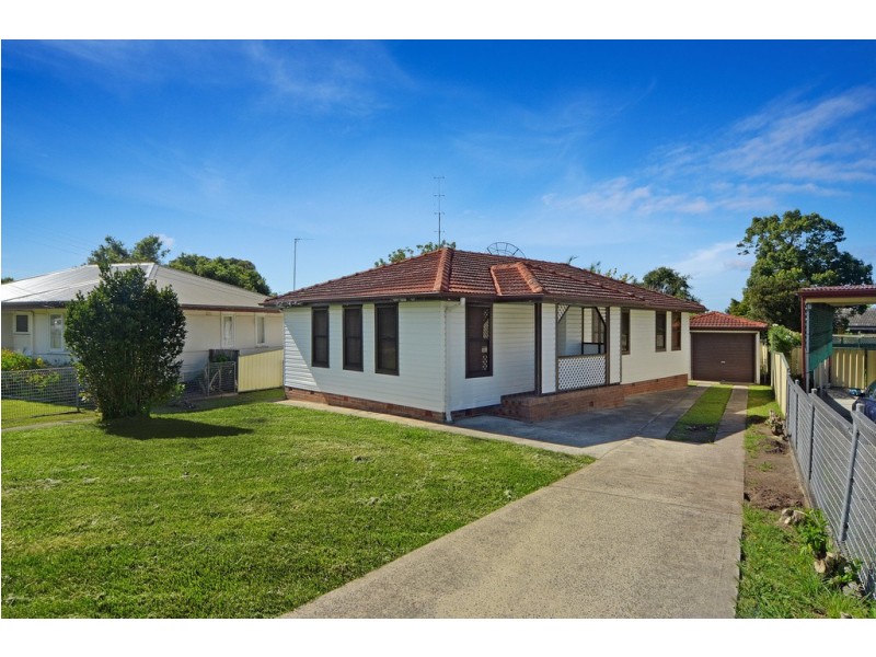 50 McCabe Street, Warilla NSW 2528