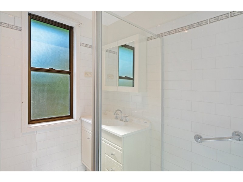 50 McCabe Street, Warilla NSW 2528