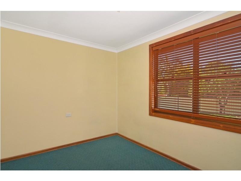 50 McCabe Street, Warilla NSW 2528