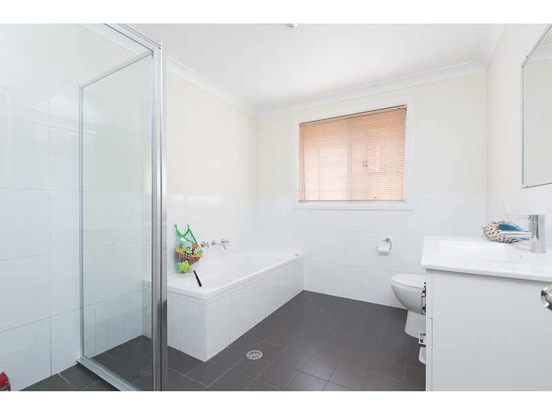 1a Nannawilli Street, Berkeley NSW 2506
