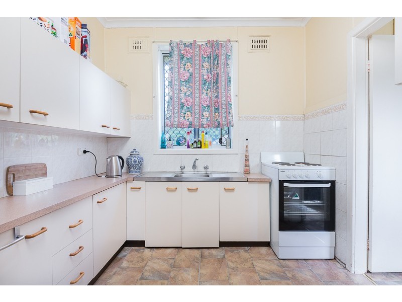 1 Nannawilli Street, Berkeley NSW 2506