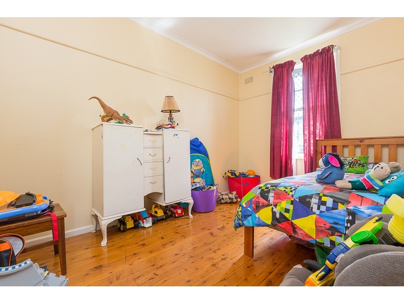 1 Nannawilli Street, Berkeley NSW 2506