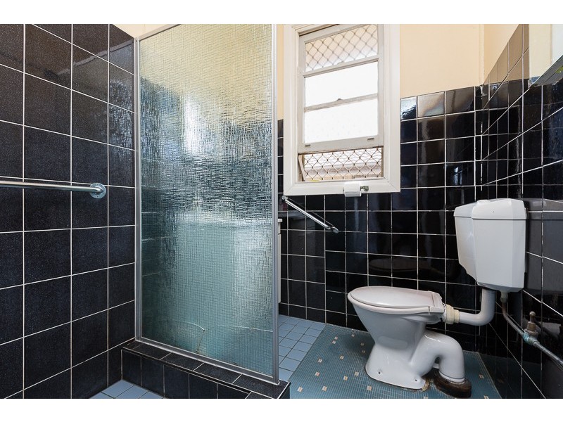 1 Nannawilli Street, Berkeley NSW 2506