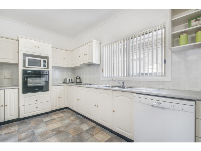 132 Windang Road, Primbee NSW 2502