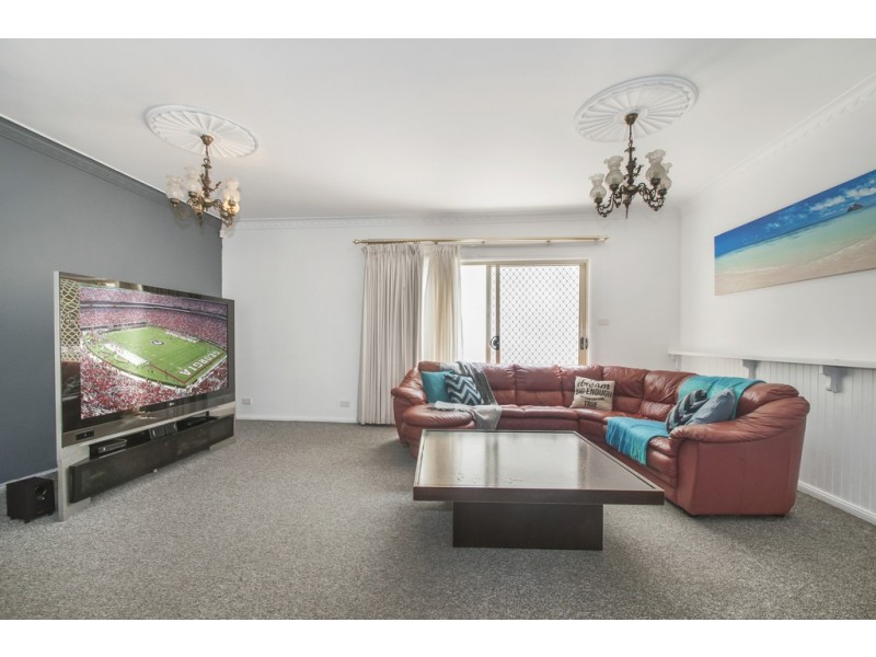 132 Windang Road, Primbee NSW 2502