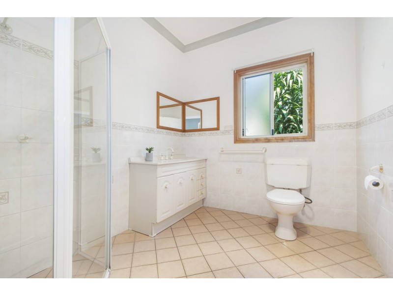 132 Windang Road, Primbee NSW 2502