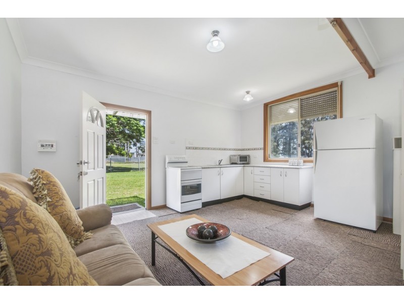 132 Windang Road, Primbee NSW 2502