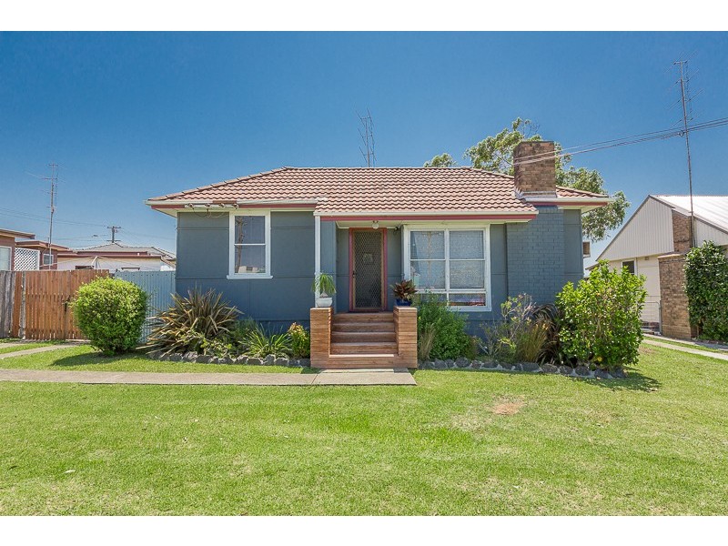 92 Shellharbour Road, Lake Illawarra NSW 2528