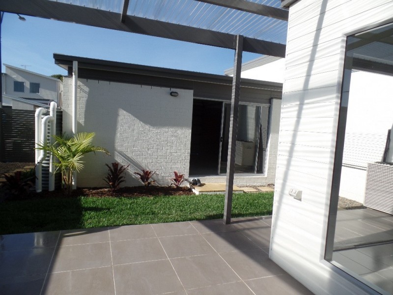 52 Cove Boulevarde, Shell Cove NSW 2529