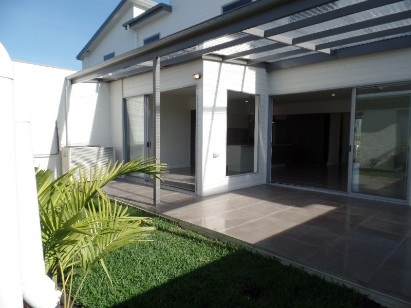 52 Cove Boulevarde, Shell Cove NSW 2529