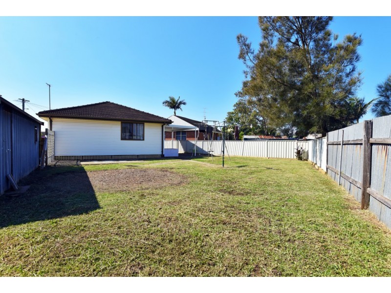 6 Mailey Place, Lake Illawarra NSW 2528