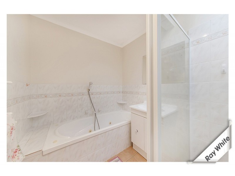 1/10 Bennetts Close, Mckellar ACT 2617