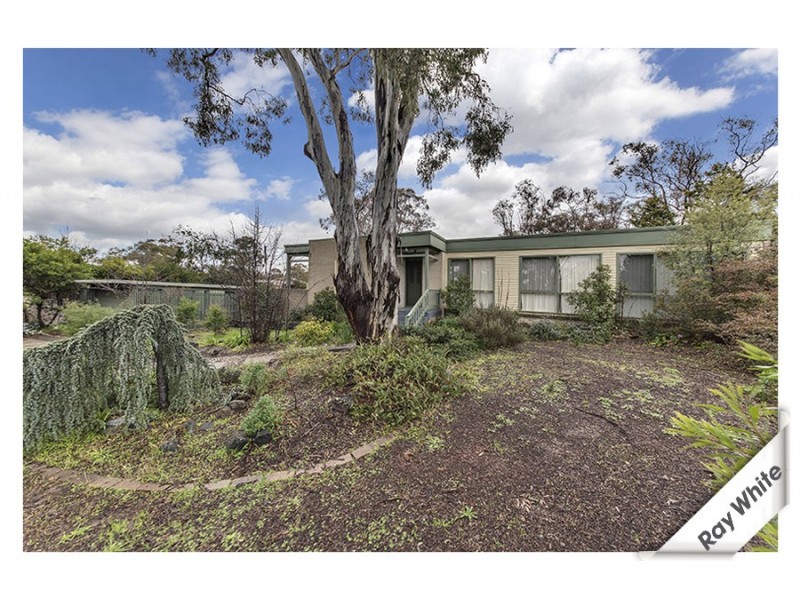 14 McGowen Close, Spence ACT 2615