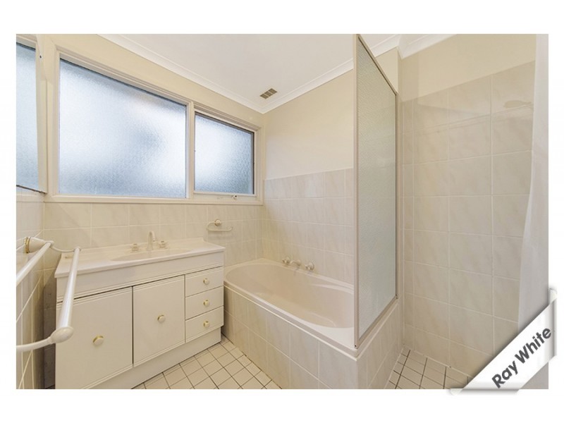 14 McGowen Close, Spence ACT 2615