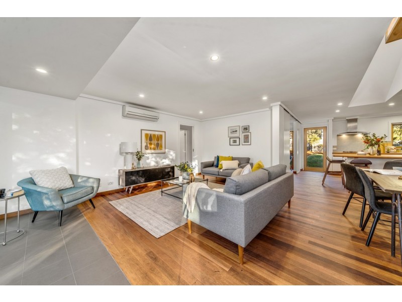 8 Dugdale Street, Cook ACT 2614