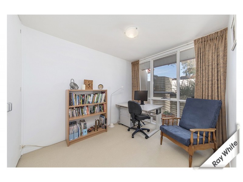 8 Epenarra Close, Hawker ACT 2614