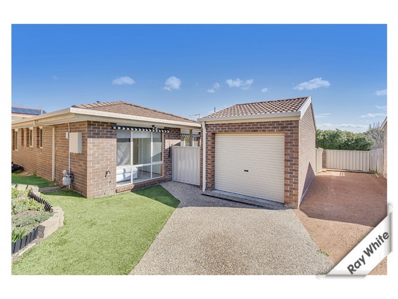 15 Syron Place, Ngunnawal ACT 2913