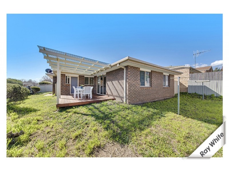 15 Syron Place, Ngunnawal ACT 2913