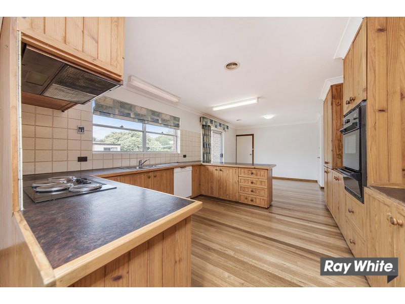 13 Dumas Street, Mckellar ACT 2617