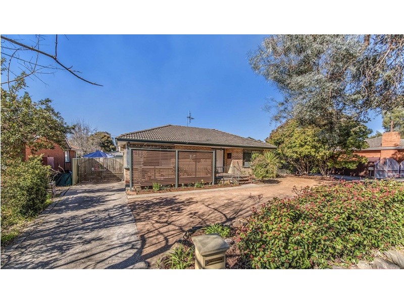 15 Fullagar Crescent, Higgins ACT 2615