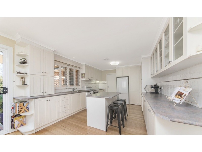 15 Fullagar Crescent, Higgins ACT 2615