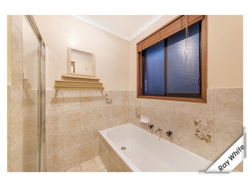 6 Bancks Crescent, Mckellar ACT 2617