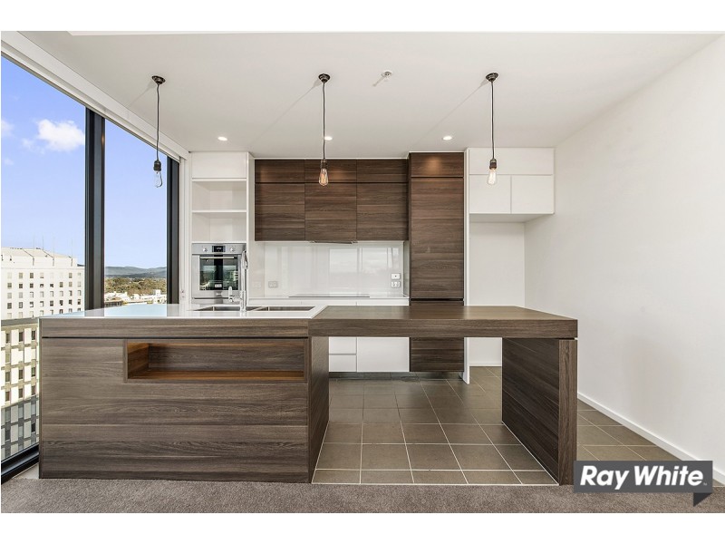 152/45 West Row, City ACT 2601