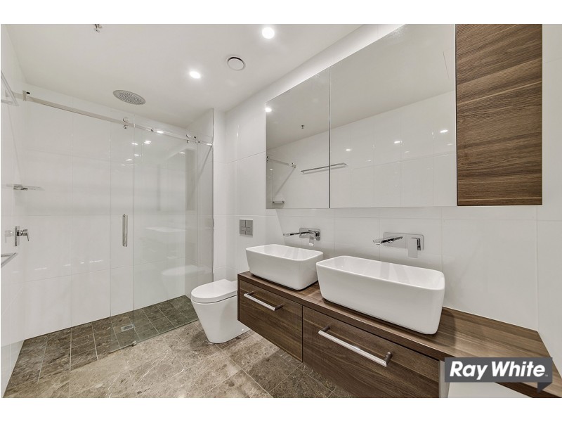 152/45 West Row, City ACT 2601