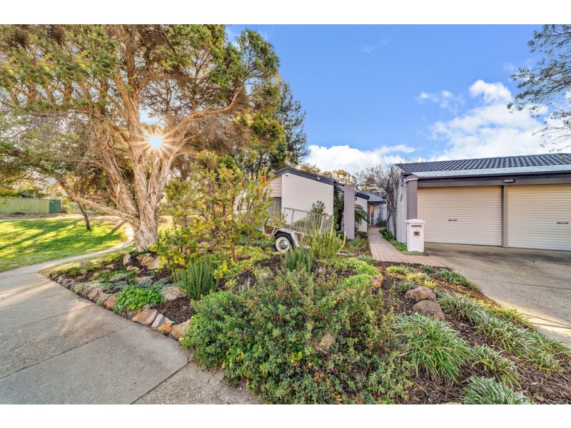 6 Guest Place, Macquarie ACT 2614