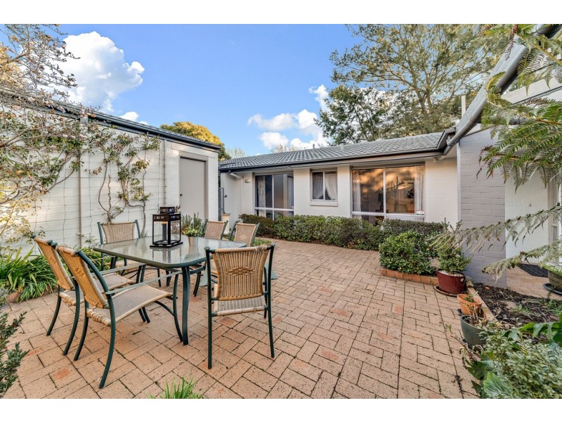 6 Guest Place, Macquarie ACT 2614