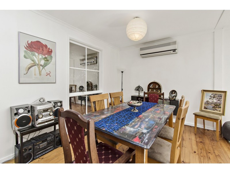 3 Stuckey Place, Charnwood ACT 2615