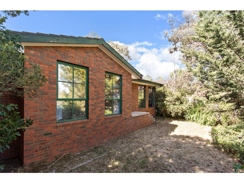 3 Stuckey Place, Charnwood ACT 2615