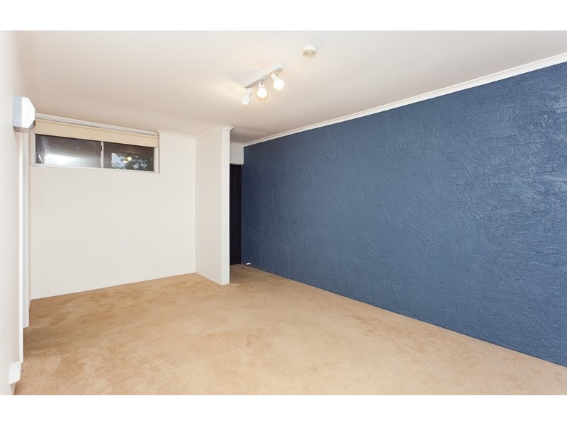 35/58 Bennelong Crescent, Macquarie ACT 2614