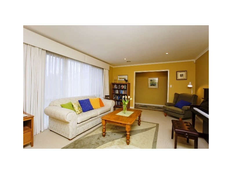 11 Wallace Place, Melba ACT 2615