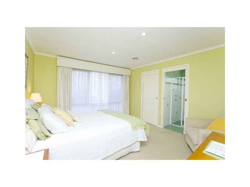 11 Wallace Place, Melba ACT 2615