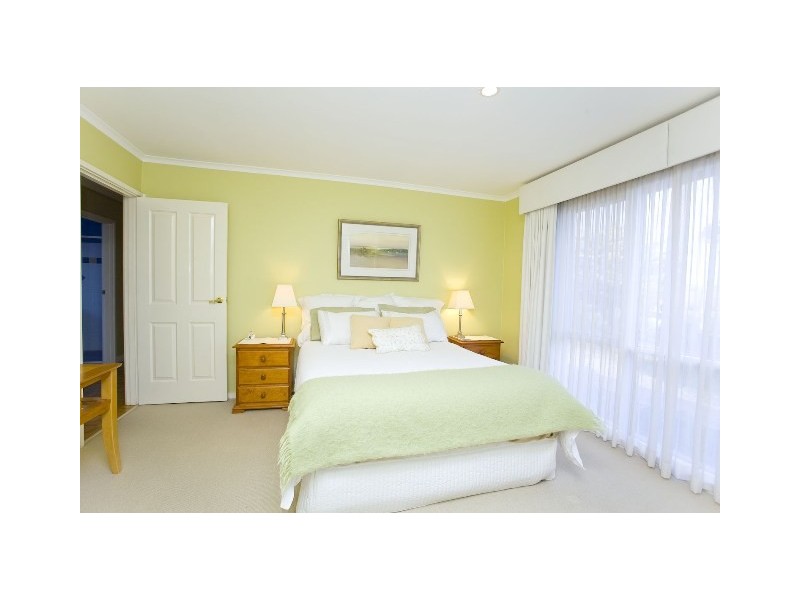 11 Wallace Place, Melba ACT 2615