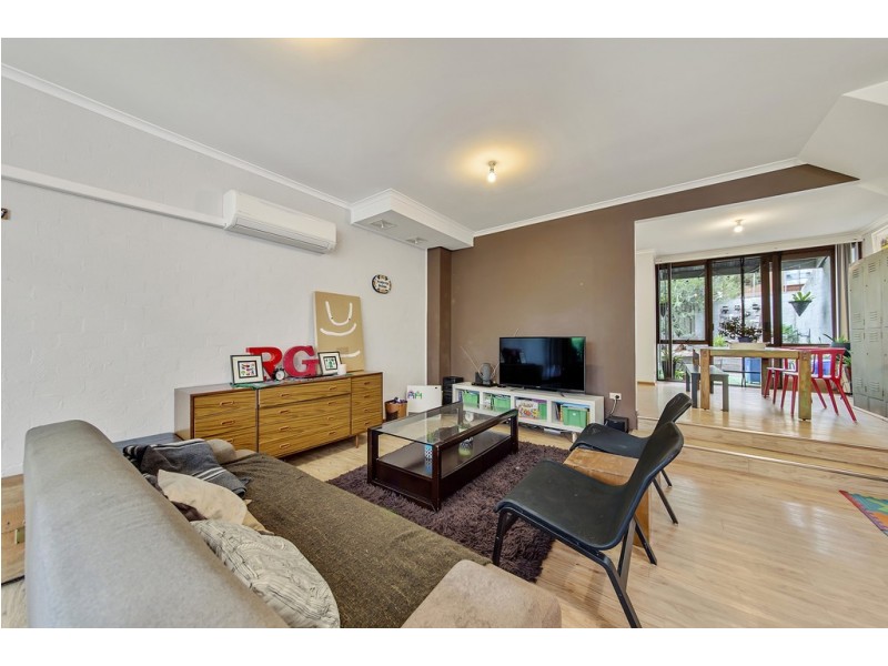 6 Crick Place, Belconnen ACT 2617