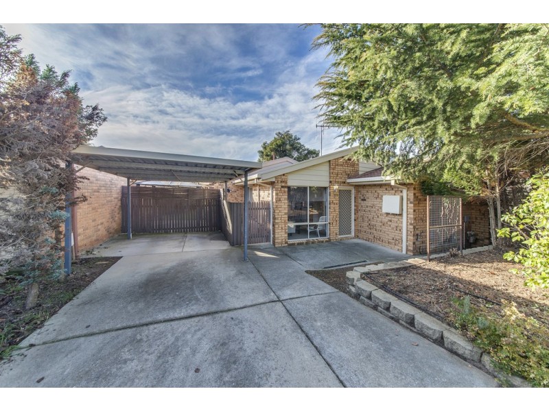 7 Lingiari Court, Ngunnawal ACT 2913