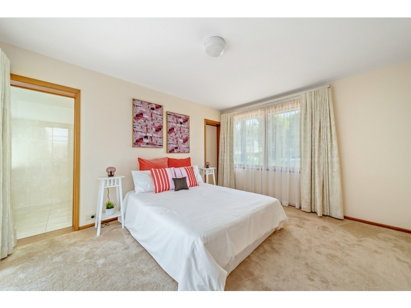 24 Ambalindum Street, Hawker ACT 2614