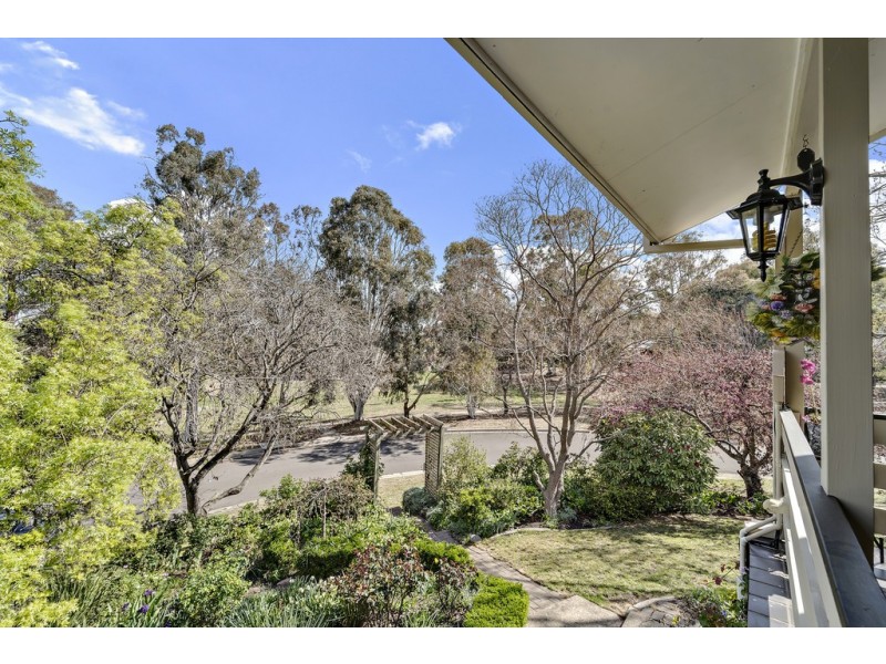 14 Sampson Close, Melba ACT 2615