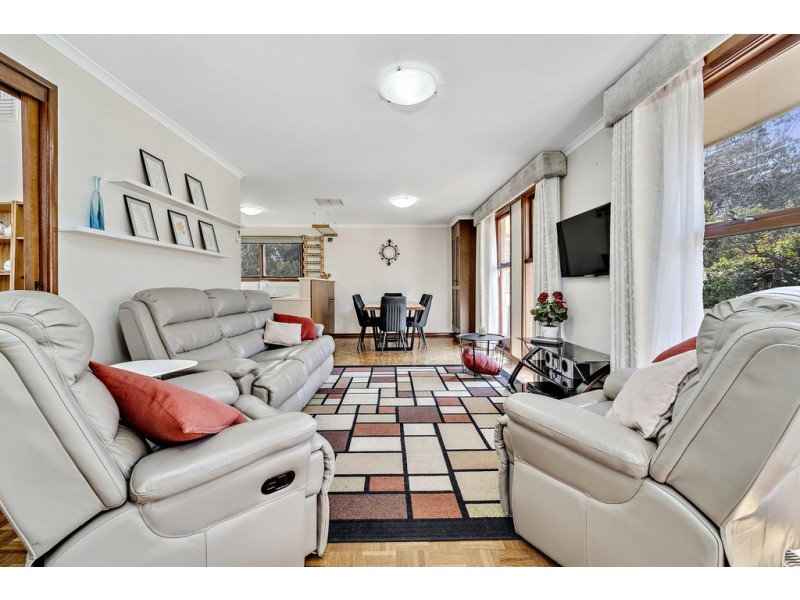 14 Sampson Close, Melba ACT 2615