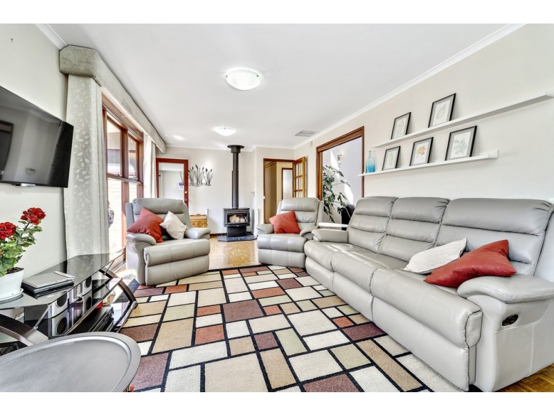 14 Sampson Close, Melba ACT 2615