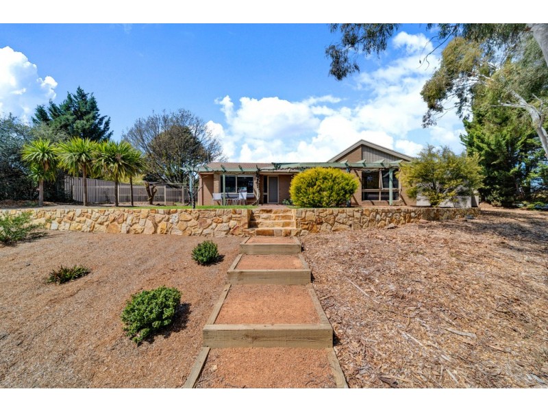 14 Smalley Circuit, Giralang ACT 2617